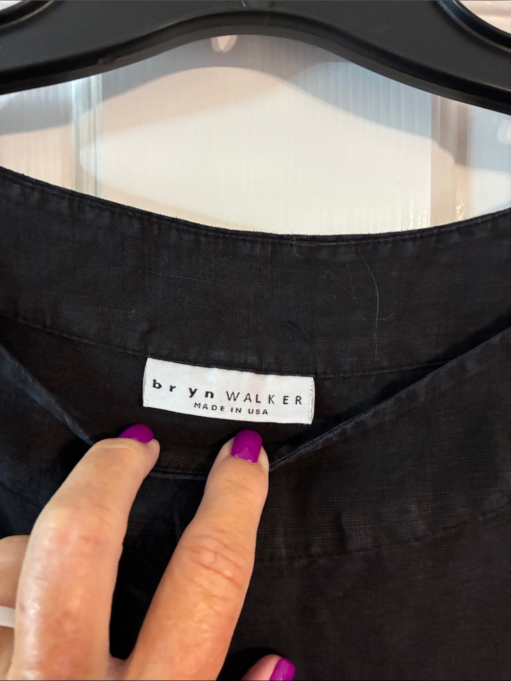 bryn Walker Black Linen Tunic Top - Picture 2 of 4